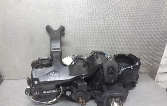 Chrysler Sebring (ST-22 - JR) Interior heater climate box assembly 