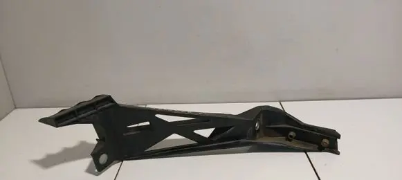 Chrysler Grand Voyager V Front bumper mounting bracket 59590A