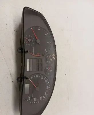 Audi A4 S4 B5 8D Speedometer (instrument cluster) 8D0919861A 110008884001