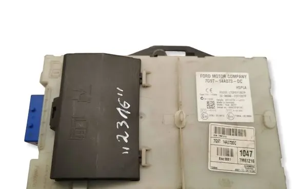 Ford Mondeo MK IV Fuse module 7G9T14A073DC LTQF01125TP 28110779