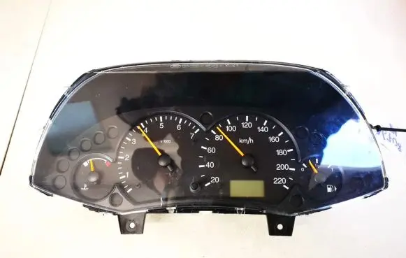 Ford Focus Speedometer (instrument cluster) 98ap10841bc 98ap-10841-bc
