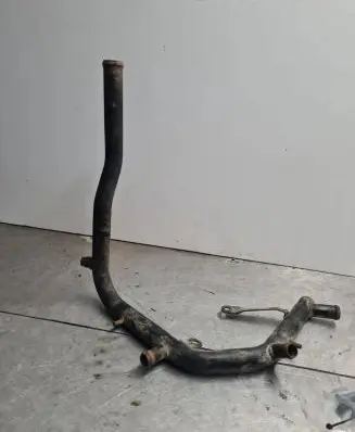 Volkswagen Transporter - Caravelle T4 Engine coolant pipe/hose 044121065H