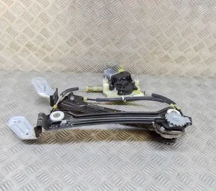 Maserati Ghibli Rear window lifting mechanism without motor 0130822783 670030022