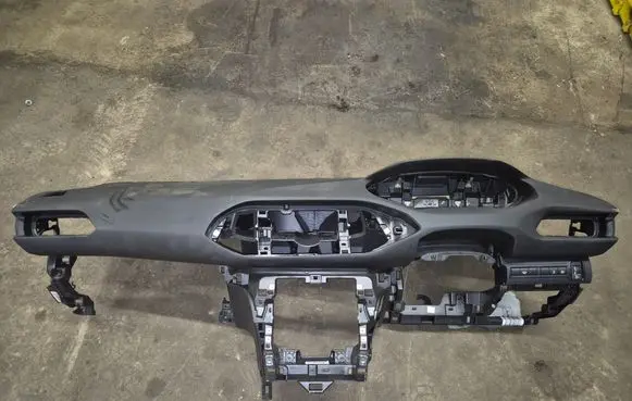 Peugeot 308 Dashboard NOCODE