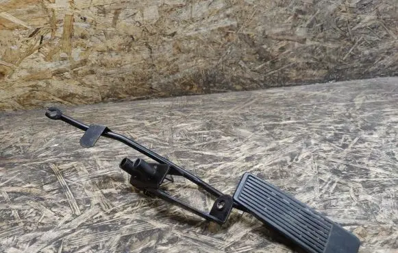 Nissan 240ZX, 280ZX, 300ZX Accelerator throttle pedal