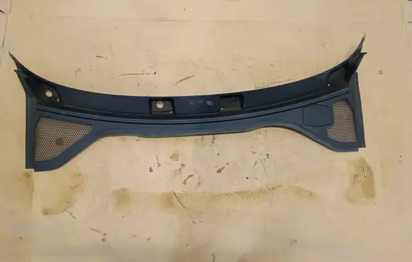 Audi A3 8Y Wiper trim 8Y0819915