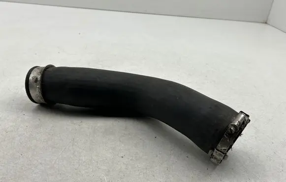Intercooler hose/pipe