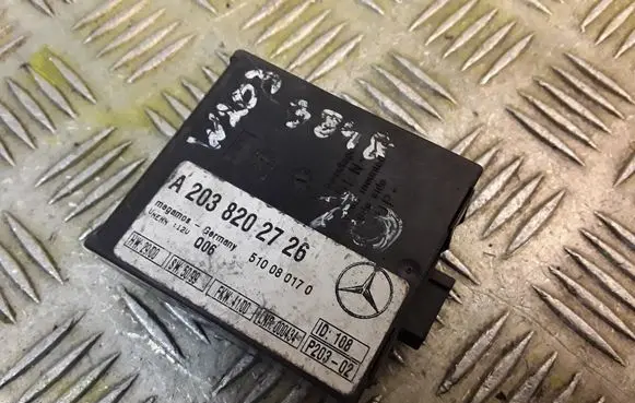 Mercedes-Benz C W203 Alarm control unit/module A2038202726 2038202726