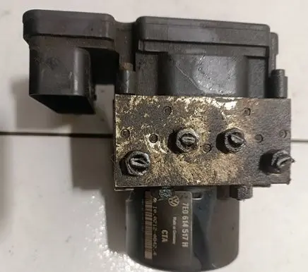 Volkswagen Transporter - Caravelle T5 ABS Pump 7E0907379K 10062230711 10092903353