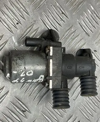 BMW 5 E39 Electric auxiliary coolant/water pump 64118379921