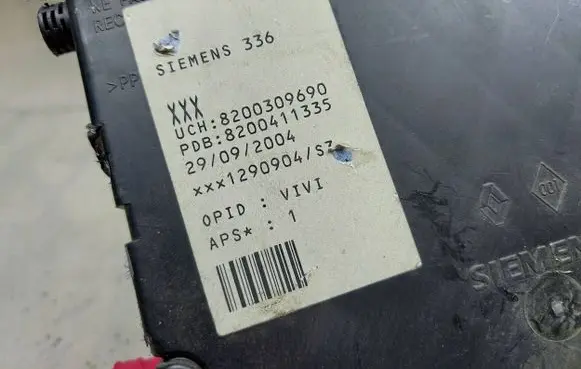 Renault Scenic I Comfort/convenience module 8200309690 8200411335