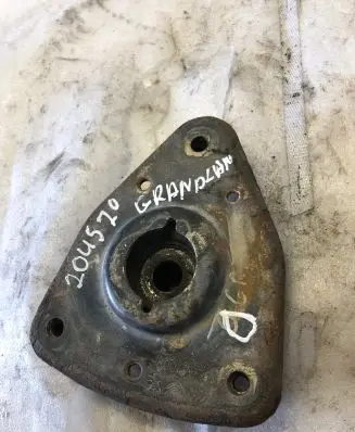 Opel Grandland X Front upper strut mount 9800479780