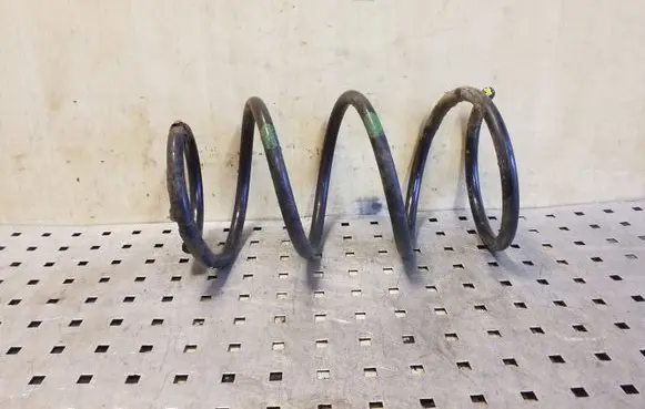 Toyota Corolla Verso AR10 Front coil spring