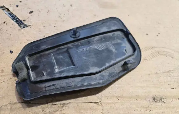 BMW 5 E39 Other trunk/boot trim element 8230960