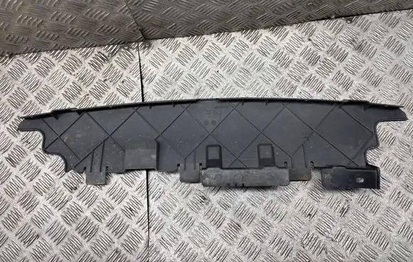 Nissan Qashqai Front bumper skid plate/under tray 62820JD50A