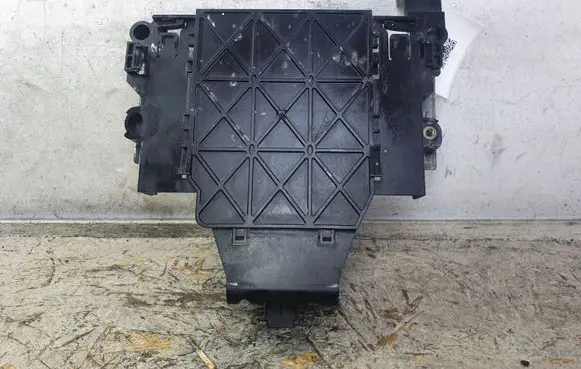 Volvo V70 Other engine bay part 30729921 6G9N12A692CC