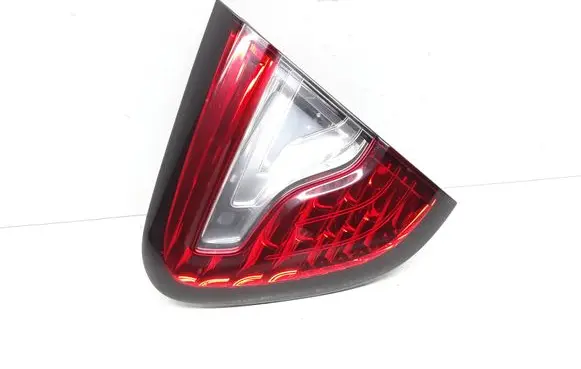 Renault Captur Tailgate rear/tail lights 265501712R