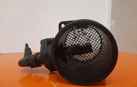 Volvo S80 Mass air flow meter 280218108