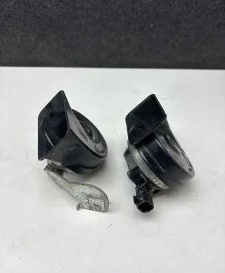 Volvo V40 Horn signal 0055306