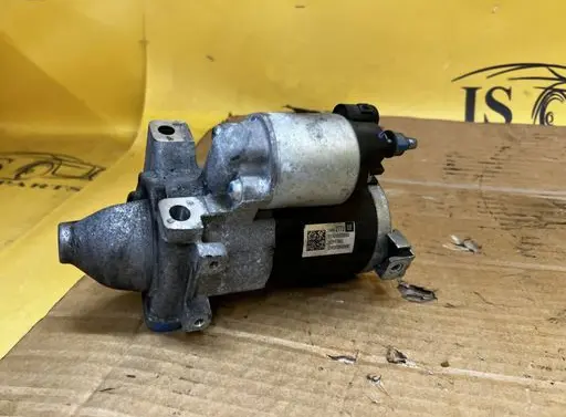 Cadillac Escalade Starter motor 12652772