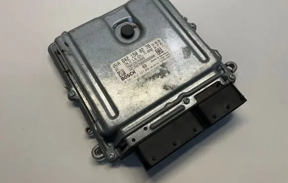 Mercedes-Benz E W211 Engine control unit/module A6421500278 18562820 0281013497