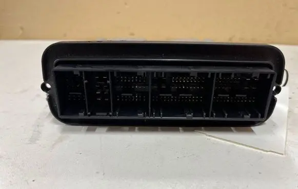 BMW 3 E90 E91 Engine control unit/module 0281017027 851083201 030154439