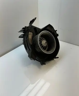 BMW 6 F06 Gran coupe Heater fan/blower 9311938 5HL01079203 8353004