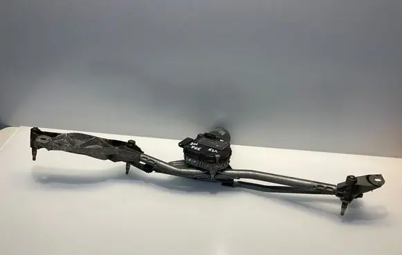 Mercedes-Benz E W211 Front wiper linkage and motor 2118200142 3397020549 A2118200142
