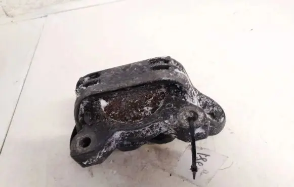 Ford Transit - Tourneo Connect Engine mount bracket
