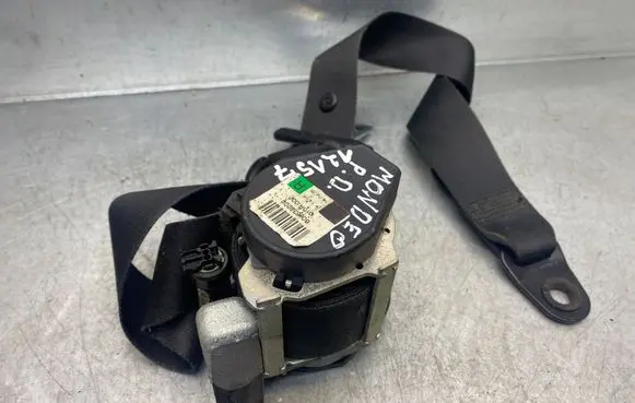 Ford Mondeo MK IV Front seatbelt 60663920 6G9N61294 606637500
