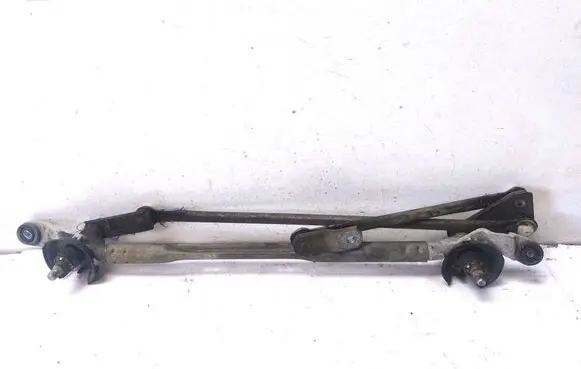 Mazda CX-5 Front wiper linkage 