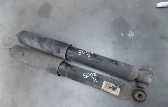 Peugeot 5008 II Rear shock absorber/damper 9823286480 02122019