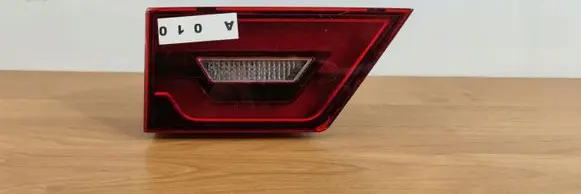 Jaguar E-Pace Tailgate rear/tail lights J9C313193DC