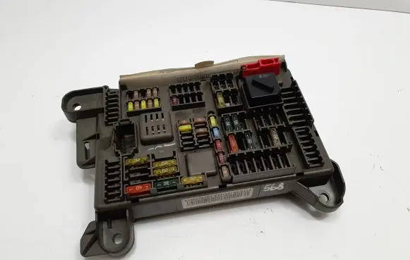 BMW X5 E70 Fuse module 6931687 61146931687