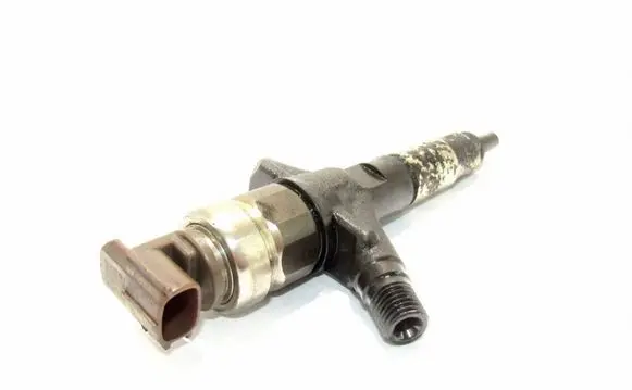 Subaru Legacy Fuel injector 16613AA020