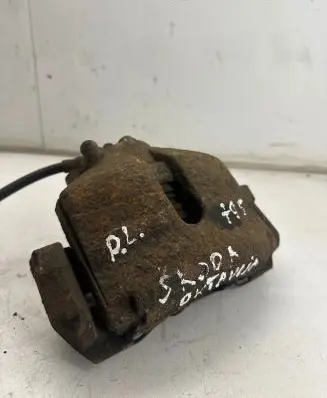 Skoda Octavia Mk2 (1Z) Front brake caliper