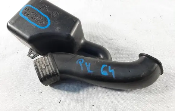 Skoda Rapid (NH) Air intake hose/pipe 04E129618