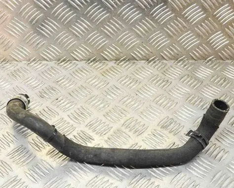 Mercedes-Benz A W176 Engine coolant pipe/hose