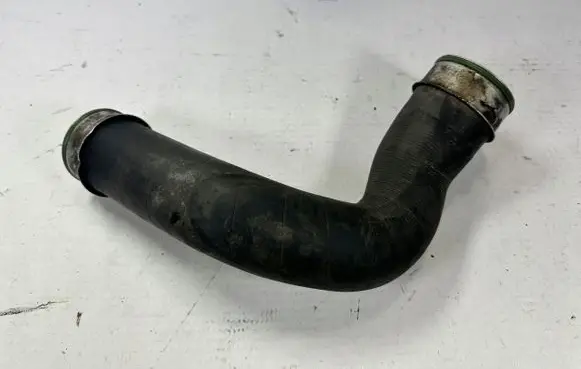 Volkswagen Multivan T5 Intake resonator 