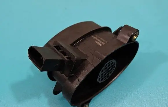 BMW X3 E83 Mass air flow meter 0928400504 IMPRK1458427