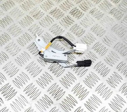 Lexus NX Aerial antenna amplifier 1460005340A101 8630078020