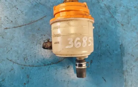 Suzuki Grand Vitara II Power steering fluid tank/reservoir 4914065J00