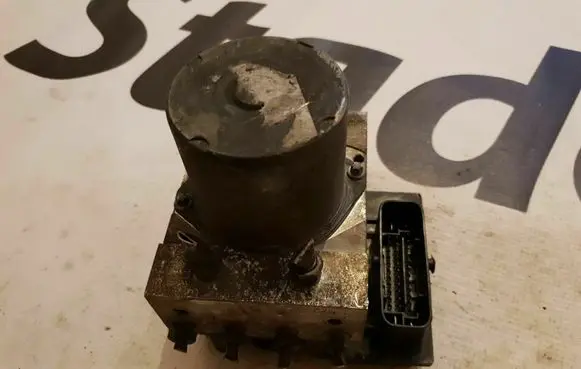 Mercedes-Benz E W212 ABS Pump A2124312012 0265950972 2124312012