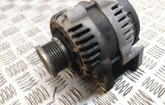 Opel Insignia A Generator/alternator 13500577