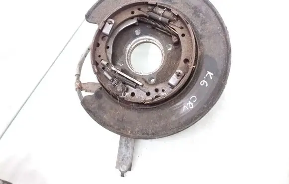 Rear wheel hub spindle/knuckle