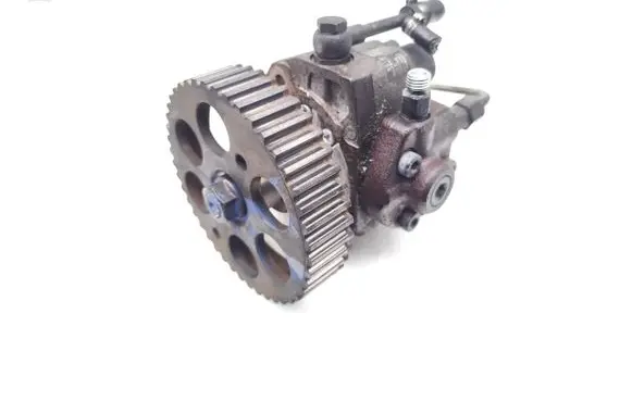 Opel Meriva B Fuel injection high pressure pump 55586501 2940000505