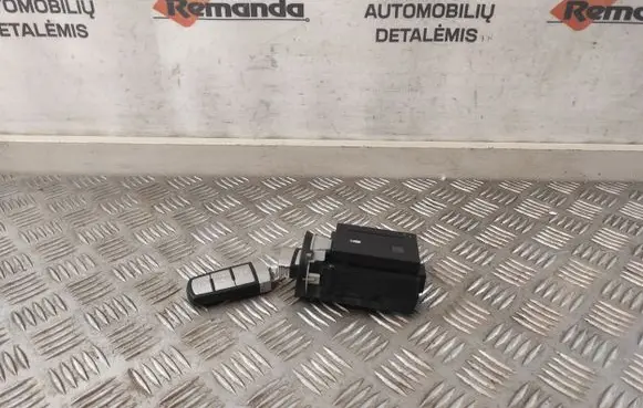 Volkswagen PASSAT CC Ignition lock 3C0905843