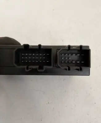 Volkswagen Golf IV Other control units/modules 523321