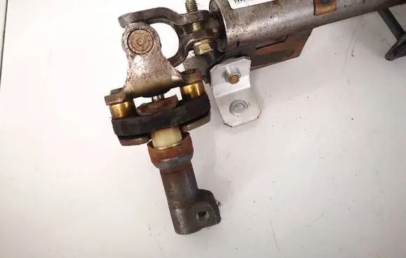Toyota Previa (XR30, XR40) II Steering column universal joint 