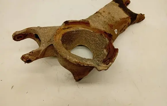 Volvo XC90 Rear upper control arm/wishbone